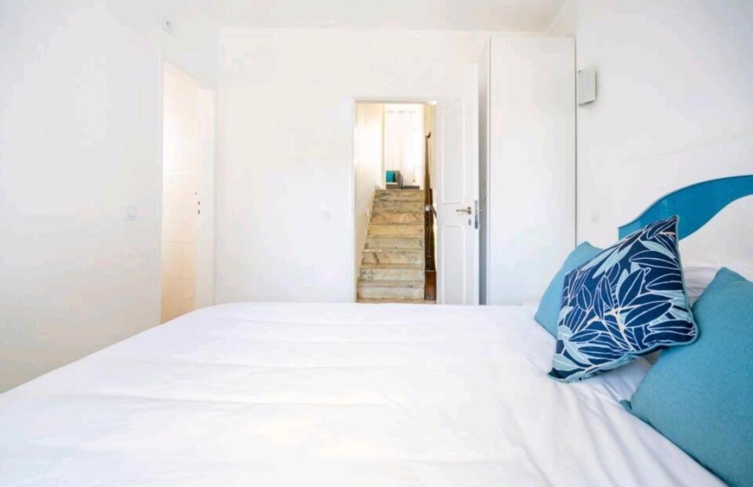 Marina Holiday House Quarteira Extérieur photo